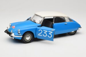 Citroen DS #233 Rally Azul Solido 1:18 8034 Metal - imagem 2 de 8