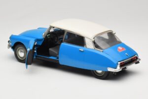 Citroen DS #233 Rally Azul Solido 1:18 8034 Metal - imagem 5 de 8