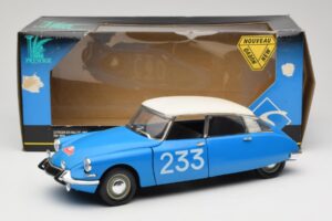 Citroen DS #233 Rally Azul Solido 1:18 8034 Metal - imagem 8 de 8