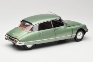 Citroen DS23 Pallas Verde Norev 1:18 181570 Metal - imagem 3 de 8