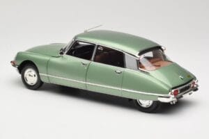 Citroen DS23 Pallas Verde Norev 1:18 181570 Metal - imagem 7 de 8