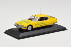 Citroen SM Maserati Unite Rapide d'Intervention Chimique Minichamps 1:43 400111091 Metal - imagem 2 de 4