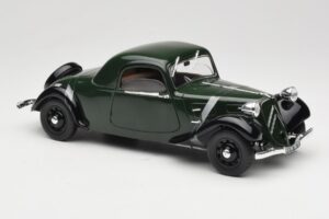 Citroen Traction Avant 11 Coupe Verde Solido 1:18 8179 Metal - imagem 6 de 8