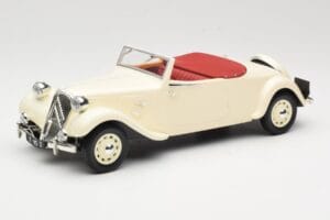 Citroen Traction Avant 11B Cabriolet Creme Norev 1:18 181440 Metal