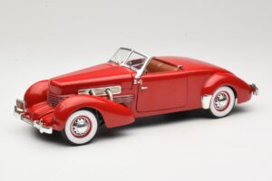 Cord 812 Cabriolet Vermelho American Muscle 1:18 32158 Metal