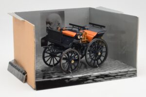 Daimler Motorkutsche 1886 Minichamps 1:24 B66040002 Metal - imagem 2 de 4