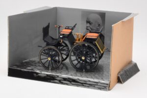Daimler Motorkutsche 1886 Minichamps 1:24 B66040002 Metal - imagem 3 de 4