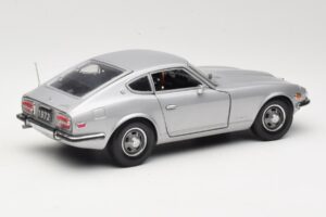 Datsun 240Z S30 Prata Sun Star 1:18 3503 Metal - imagem 3 de 8