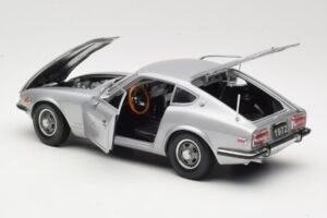 Datsun 240Z S30 Prata Sun Star 1:18 3503 Metal - imagem 5 de 8
