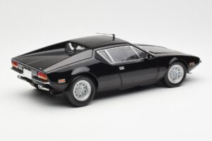 De Tomaso Pantera Preto Kyosho 1:18 08851BK Metal - imagem 3 de 8