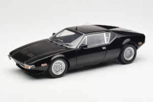 De Tomaso Pantera Preto Kyosho 1:18 08851BK Metal