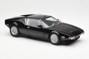 De Tomaso Pantera Preto Kyosho 1:18 08851BK Metal - imagem 6 de 8