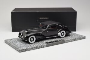 Delage D8-120 Cabriolet Preto Minichamps 1:18 107115131 Metal - imagem 6 de 6