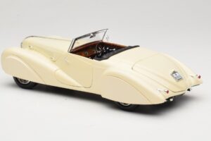 Delahaye Cabriolet Creme Guiloy 1:18 68580 Metal - imagem 7 de 8