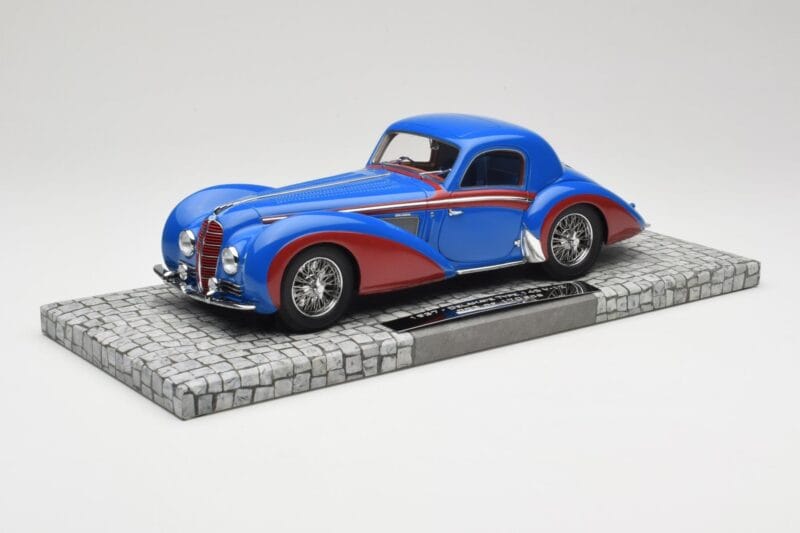 Delahaye Type 145 V12 Coupe Azul Vermelho Minichamps 1:18 107116121 Resina
