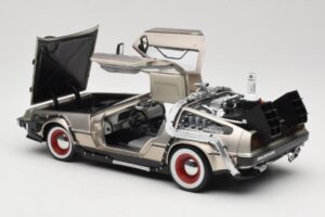 DeLorean DMC-12 Back to the Future Part III Sun Star 1:18 2712 Metal - imagem 5 de 8