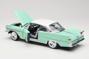 DeSoto Adventurer Verde American Mint 1:18 92738 Metal - imagem 5 de 8