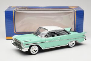 DeSoto Adventurer Verde American Mint 1:18 92738 Metal - imagem 8 de 8