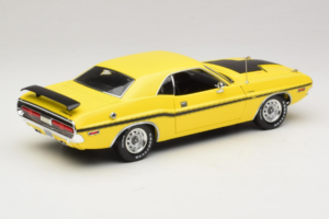 Dodge Challenger R/T NCIS TV Series Car Greenlight 1:18 12845 Metal - imagem 3 de 8