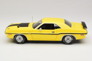 Dodge Challenger R/T NCIS TV Series Car Greenlight 1:18 12845 Metal - imagem 4 de 8