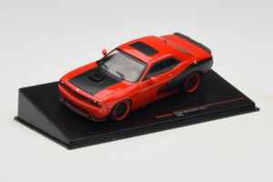Dodge Challenger SRT8 Vermelho IXO 1:43 CLC597N Metal - imagem 2 de 4