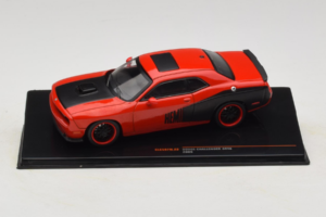 Dodge Challenger SRT8 Vermelho IXO 1:43 CLC597N Metal