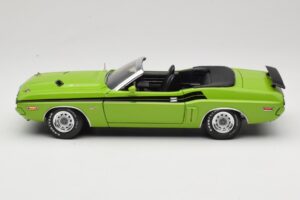 Dodge Challenger Cabriolet Verde Greenlight 1:18 12803-06G Metal - imagem 4 de 8