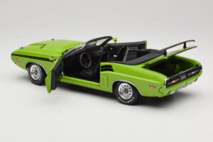 Dodge Challenger Cabriolet Verde Greenlight 1:18 12803-06G Metal - imagem 5 de 8