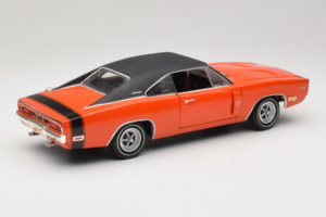 Dodge Charger R/T Laranja & Preto American Muscle 1:18 39314 Metal - imagem 3 de 8