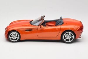 Dodge Concept Vehicle Laranja Maisto 1:18 50323 Metal - imagem 4 de 8