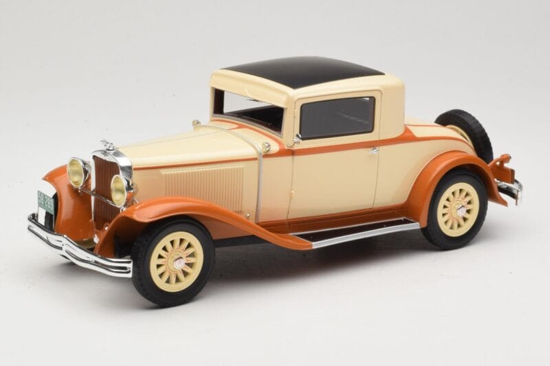 Dodge Eight DG Coupe Bege BoS Models 1:18 BOS289 Resina