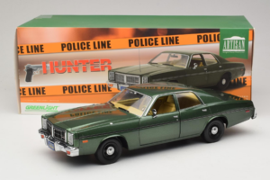 Dodge Monaco Verde Hunter GreenLight 1:18 19045 Metal - imagem 8 de 8