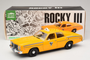 Dodge Monaco Taxi Rocky III GreenLight 1:18 19111 Metal - imagem 8 de 8
