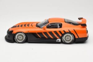 Dodge Viper Competition Coupe Go Man Go Orange AUTOart 1:18 80422 Metal - imagem 3 de 6