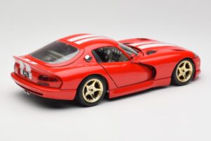 Dodge Viper GTS Vermelho Bburago 1:18 3075 Metal - imagem 3 de 8