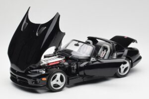 Dodge Viper RT/10 Preto Bburago 1:18 3065 Metal - imagem 2 de 8