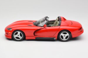 Dodge Viper RT/10 Vermelho Bburago 1:18 3025-M1 Metal - imagem 4 de 8