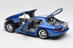 Dodge Viper GTS SR II Azul com Riscas Brancas Bburago 1:18 3330 Metal - imagem 5 de 8