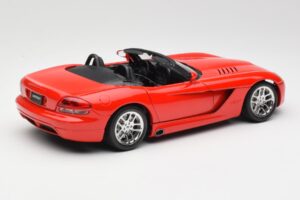 Dodge Viper SRT-10 Vermelho Bburago 1:18 3325 Metal - imagem 3 de 8