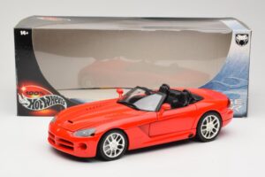 Dodge Viper SRT-10 Roadster Vermelho Hot Wheels 1:18 53836 Metal - imagem 8 de 8