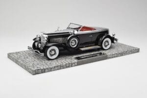 Duesenberg Model J Torpedo Disappearing Top Convertible Coupe Prata Preto Minichamps 1:18 107150431 Resina