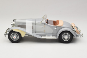 Duesenberg SJ Gary Cooper's Movie Car ERTL 1:18 7963 Metal - imagem 3 de 6