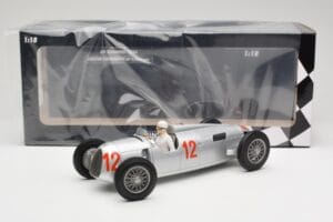 Auto Union Type C #12 H. Stuck Hungarian GP Budapest 1936 Minichamps 1:18 155361012 Metal - imagem 6 de 6
