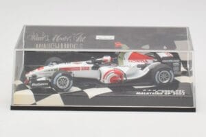 BAR Honda 007 A. Davidson Malaysian GP 2005 Minichamps 1:43 400050104 Metal - imagem 5 de 5