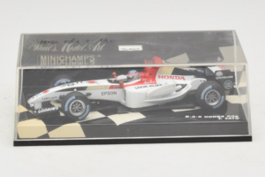 BAR 006 Honda #10 T. Sato BAR Honda F1 Team 2004 Minichamps 1:43 400040010 Metal - imagem 4 de 5