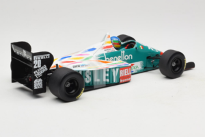 Benetton B186 #20 G. Berger F1 1986 Minichamps 1:18 80439418130 Metal - imagem 2 de 6