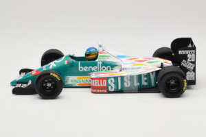 Benetton B186 #20 G. Berger F1 1986 Minichamps 1:18 80439418130 Metal - imagem 3 de 6