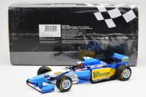 Benetton B195 Renault #1 M. Schumacher Winner Japanese GP 1995 Minichamps 1:18 510953401 Metal - imagem 6 de 6