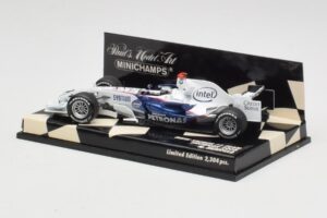 BMW Sauber F1.08 #5 N. Heidfeld Showcar 2008 Minichamps 1:43 400080083 Metal - imagem 3 de 5