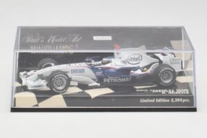 BMW Sauber F1.08 #5 N. Heidfeld Showcar 2008 Minichamps 1:43 400080083 Metal - imagem 5 de 5